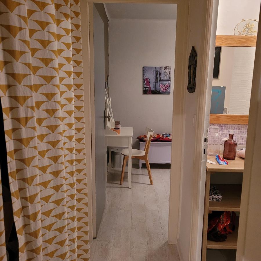 Charmant Appartement A Deux Pas Du Centre Historique Quimper Ngoại thất bức ảnh